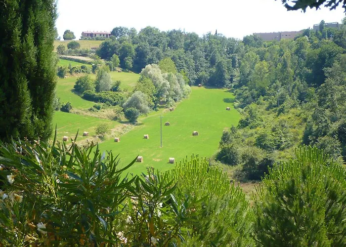 בית כפרי Podere Sionne *